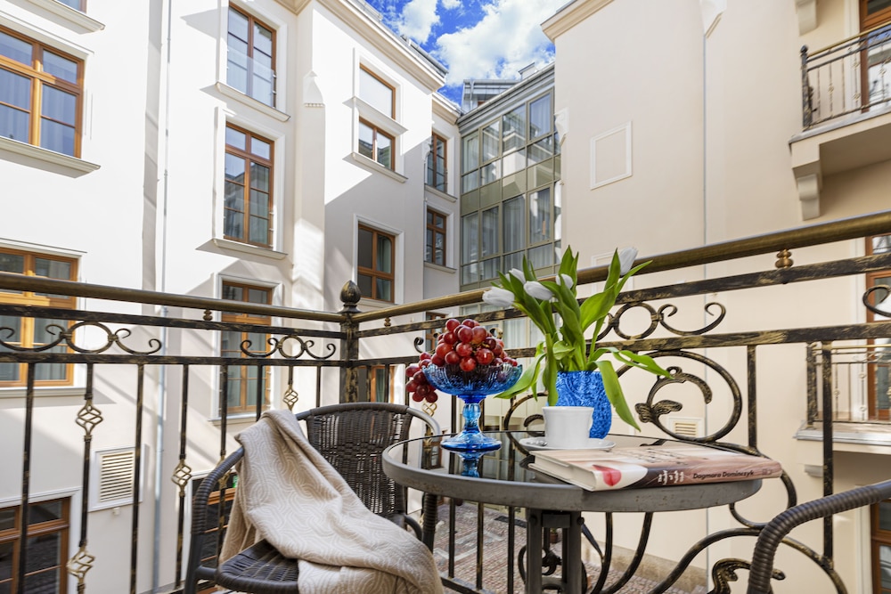Studio, Balcony photo 2
