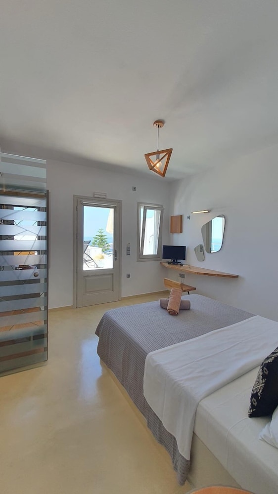 Standard Suite, Hot Tub, Sea View