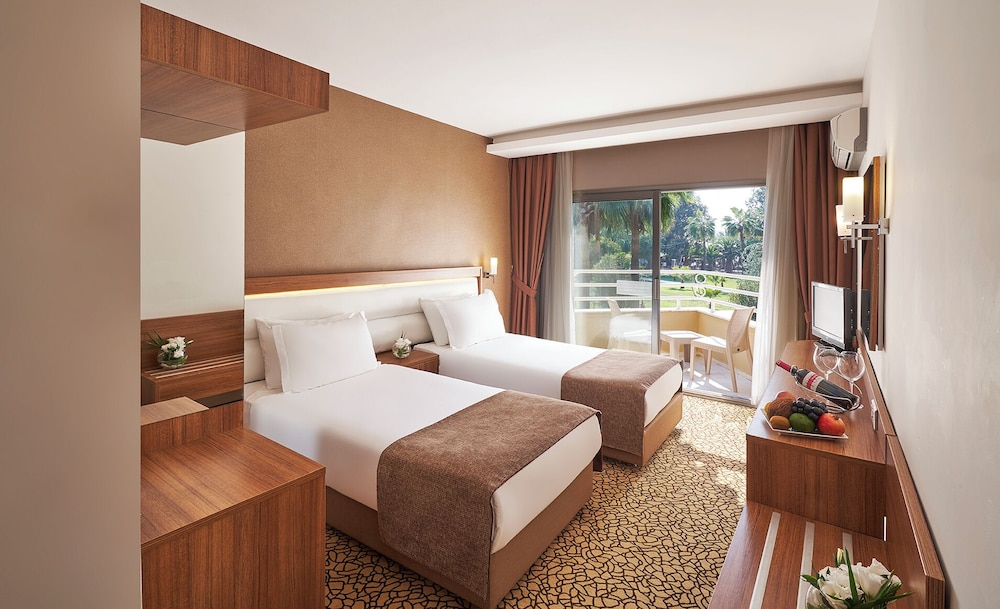 Standard Single Room (Club) photo 3