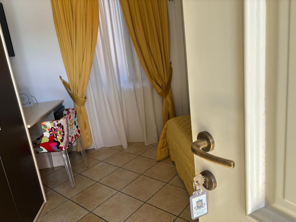 Junior Room photo 3