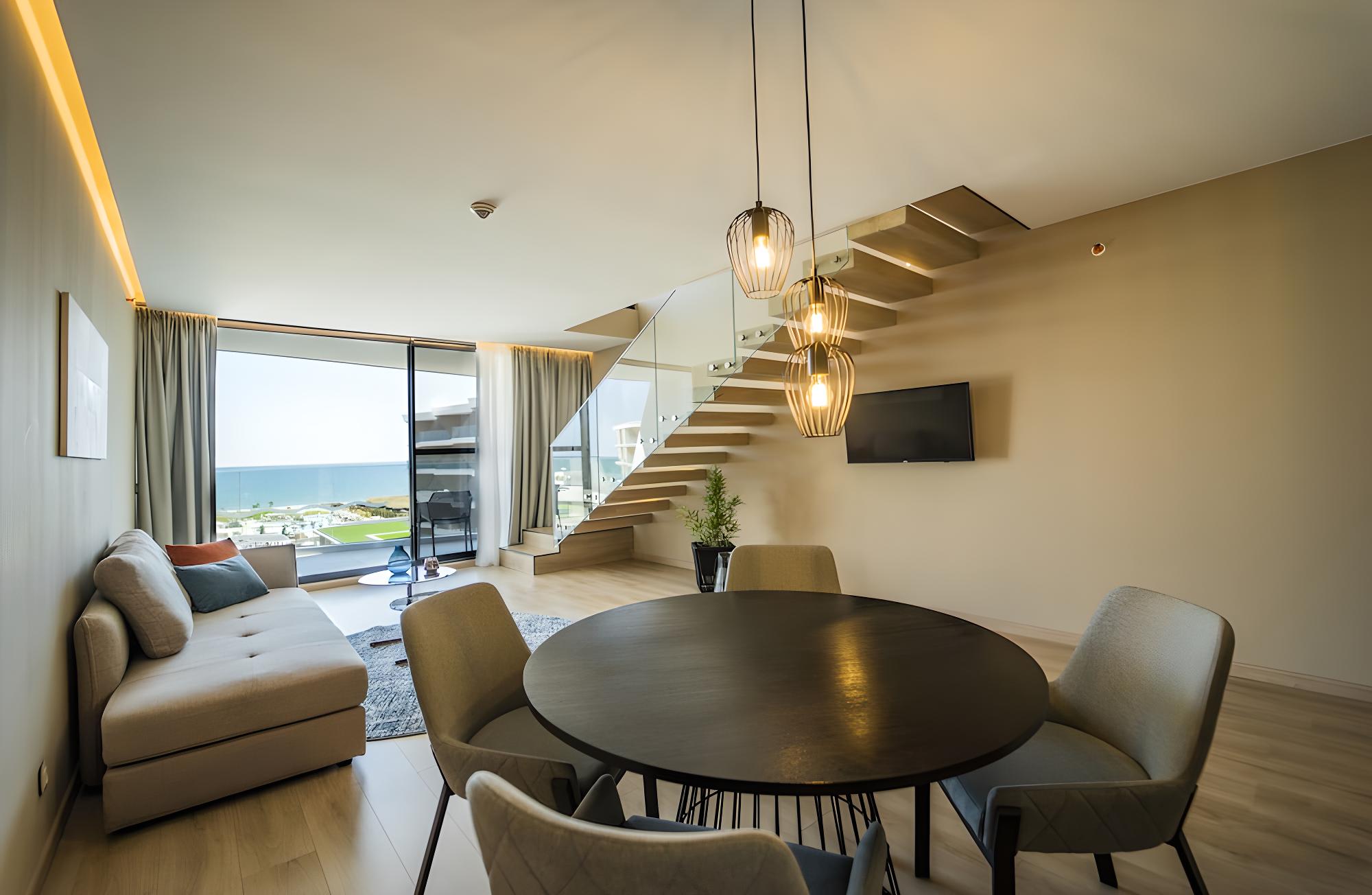 Maisonette, Sea View