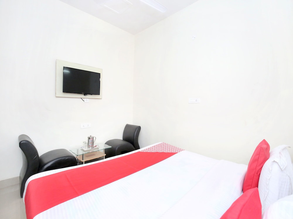 Double Or Twin Room photo 3
