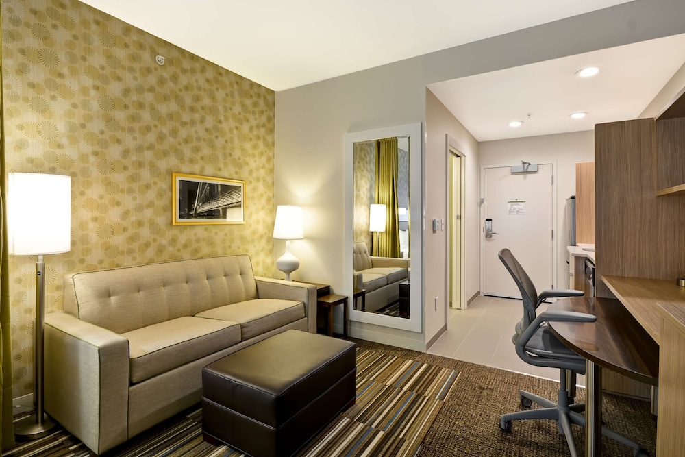 Studio, 2 Queen Beds, Accessible, Bathtub photo 3