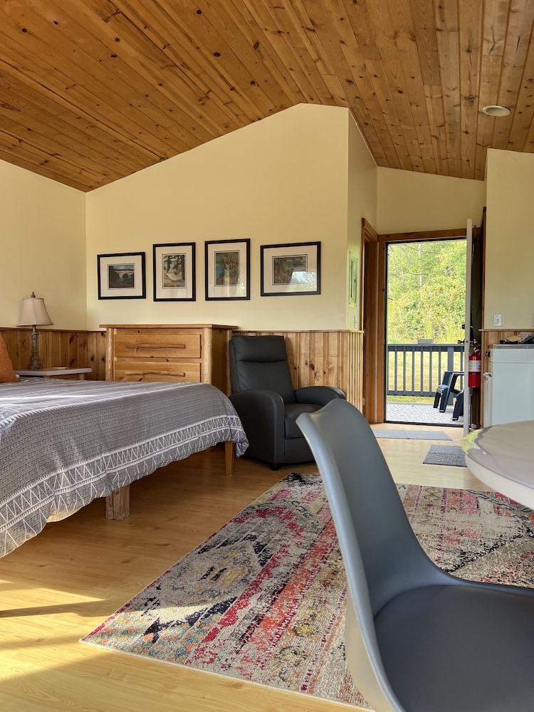 Superior Cottage photo 1