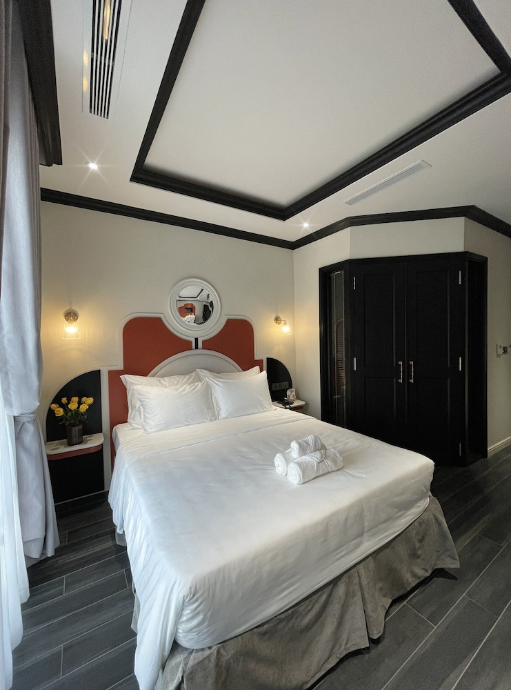 Deluxe Sea View Room - Photo 1