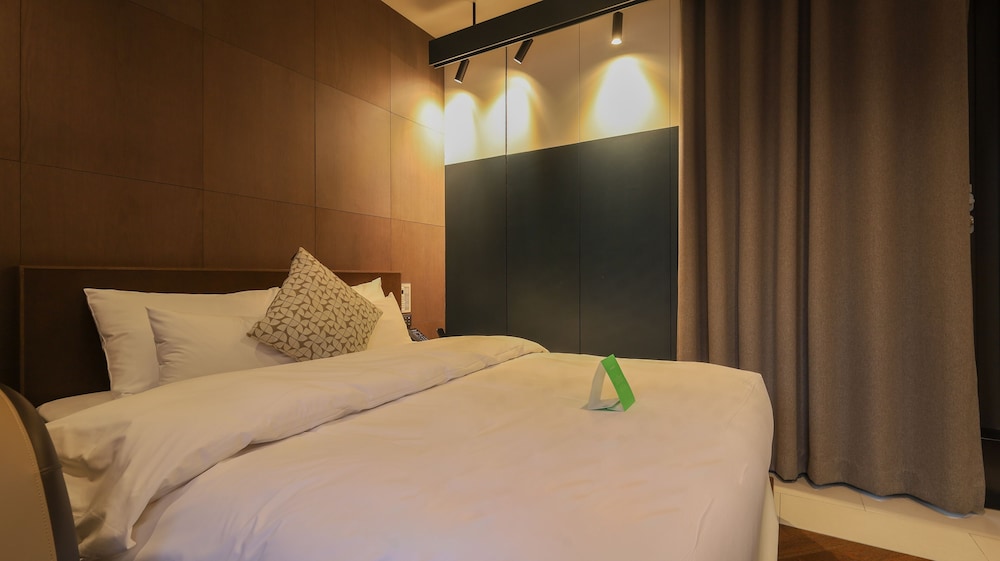 Royal Suite - Photo 4