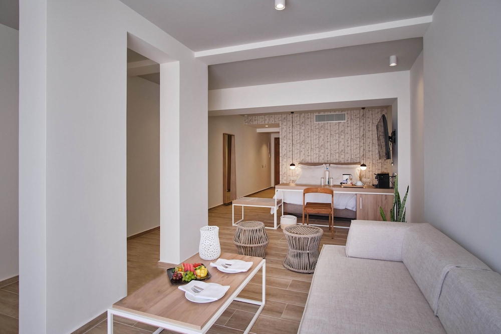 Junior Suite, Private Pool (Double) photo 1