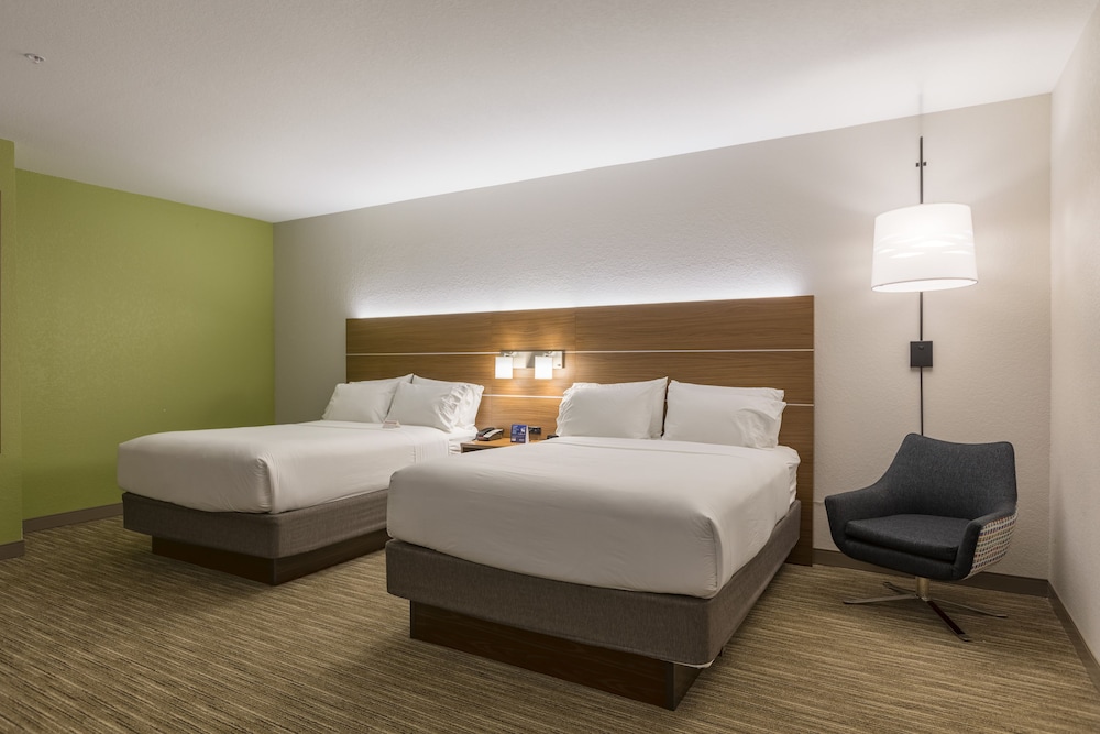 Suite, 2 Queen Beds, Accessible, Non Smoking (Hear) photo 3