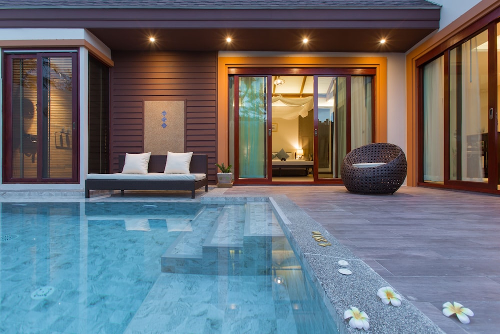 Beach Pool Villa