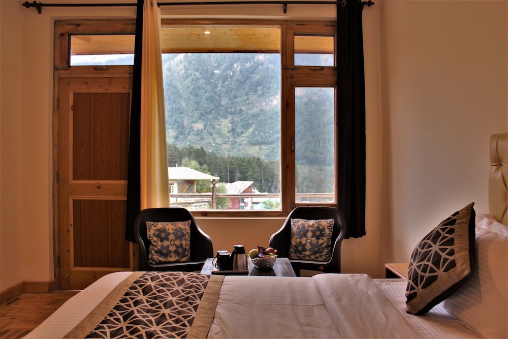 Premium Room - Photo 26