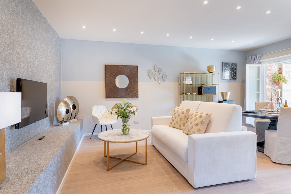 Exclusive Apartment