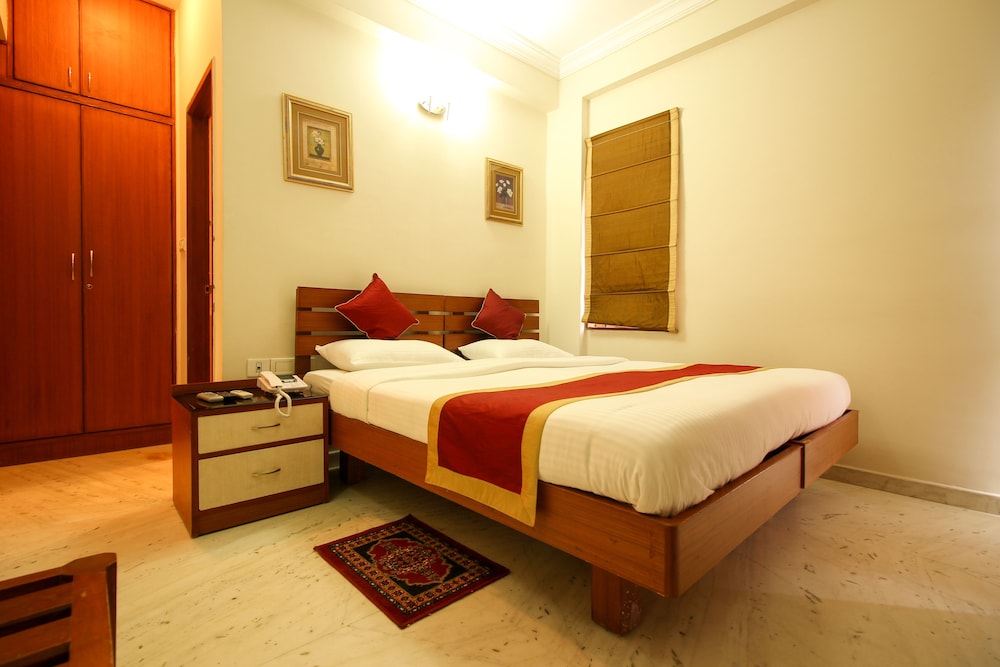 Standard Double or Twin Room, 1 Double Bed, Private Bathroom
