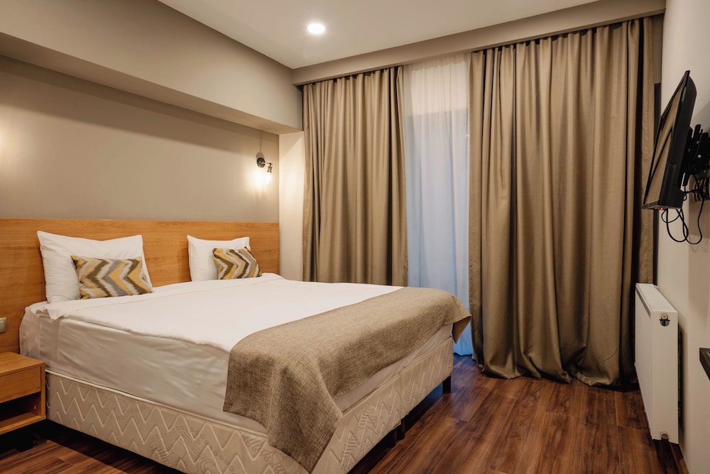 Superior Twin Room Without Balcony - Photo 1
