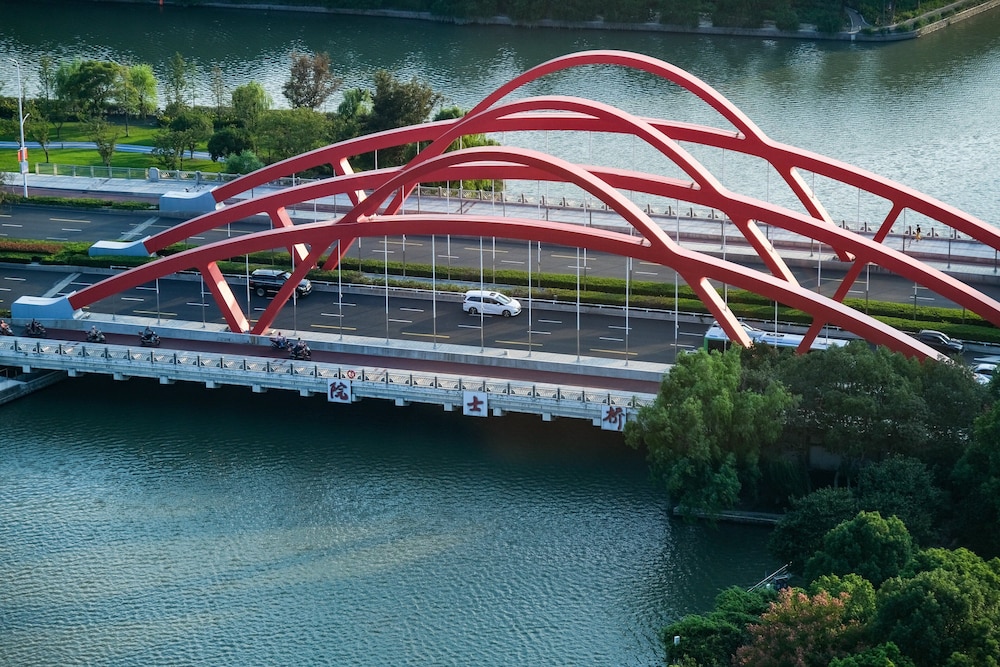 2 Twin Beds Premium River View