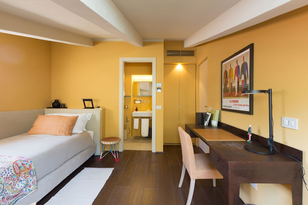 Deluxe Single Room, Tower photo 2
