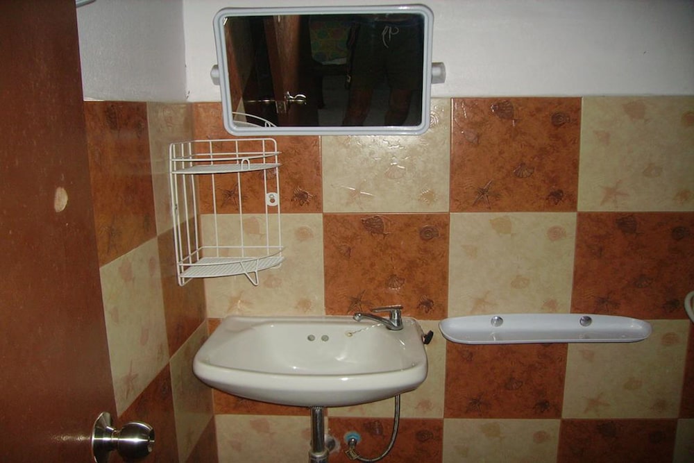 Family Studio Suite, 2 Bedrooms photo 2