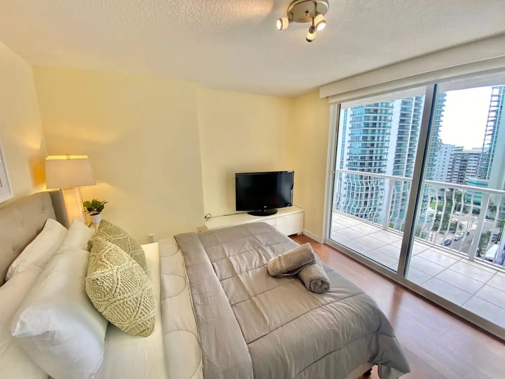Premium Apartment photo 2