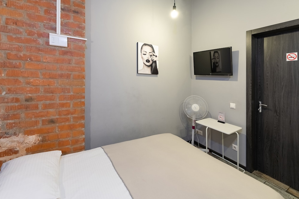 Economy Double Room (1) photo 3