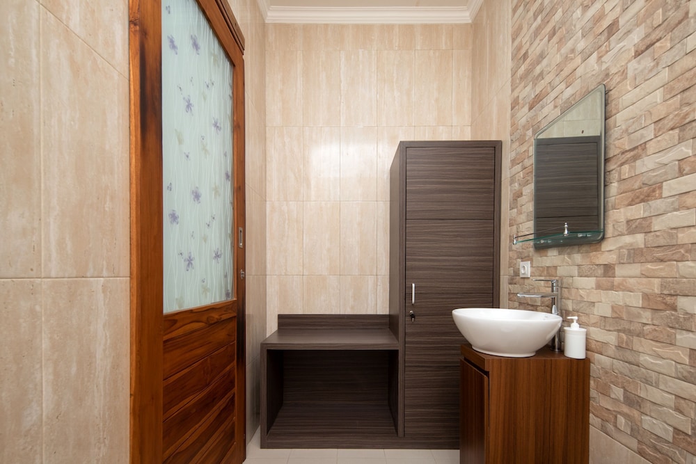 Deluxe Room - Photo 3