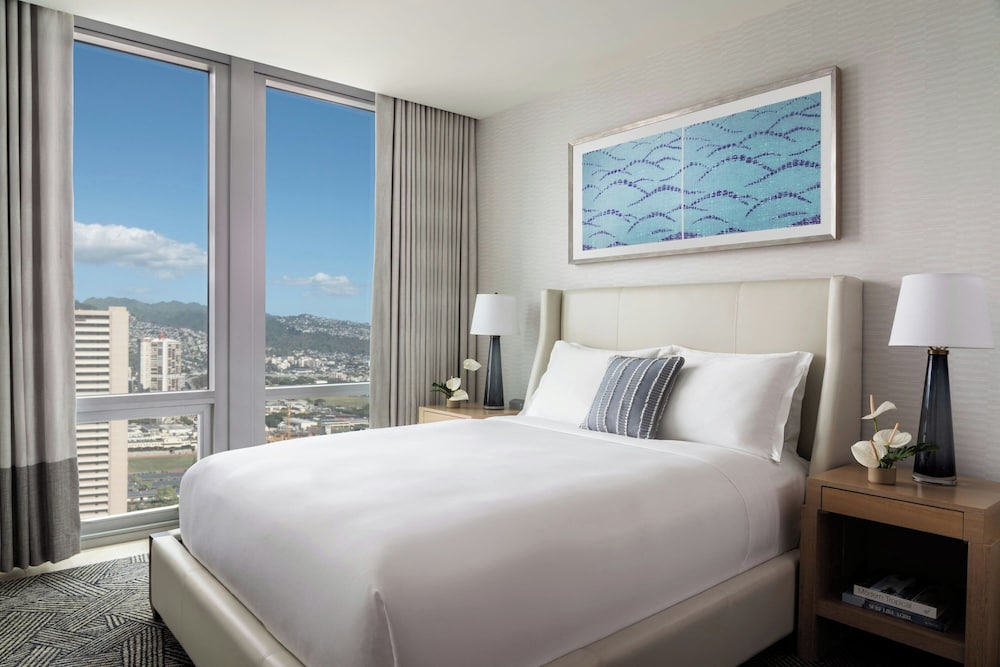 Signature Suite, 3 Bedrooms thumbnail 5