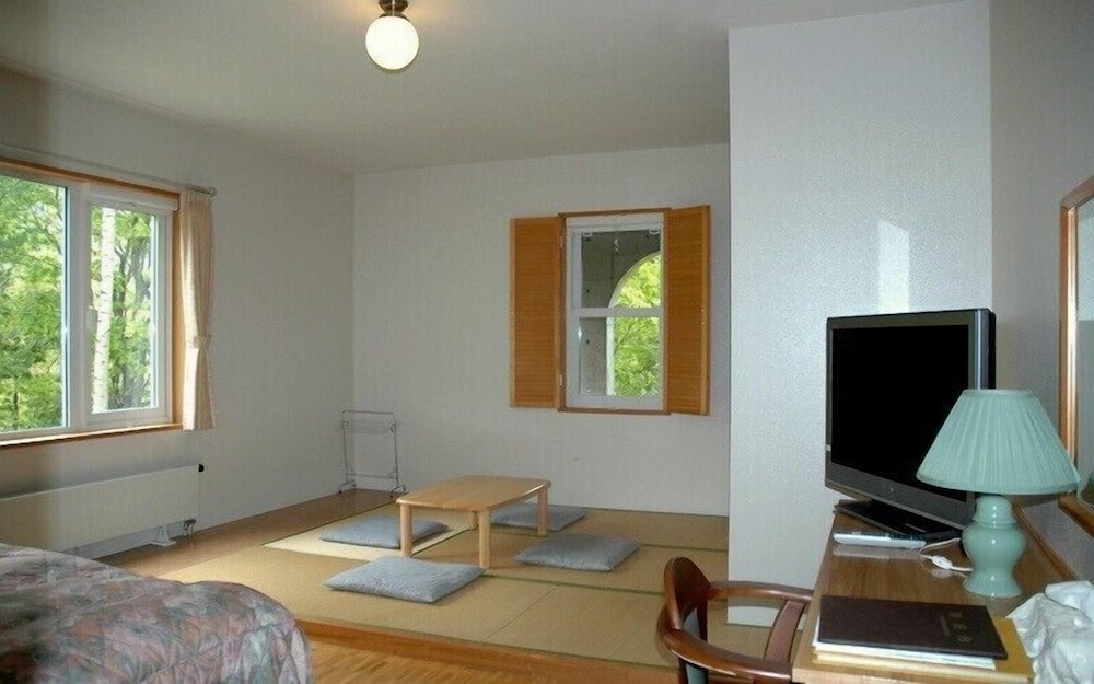 Japanese-western photo 2
