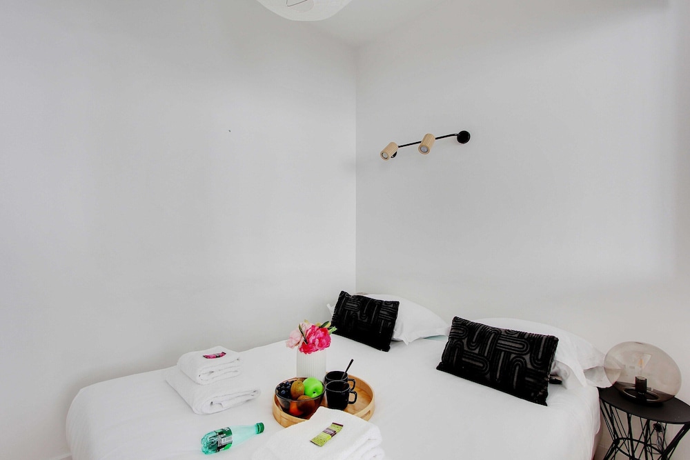 Apartment photo 3