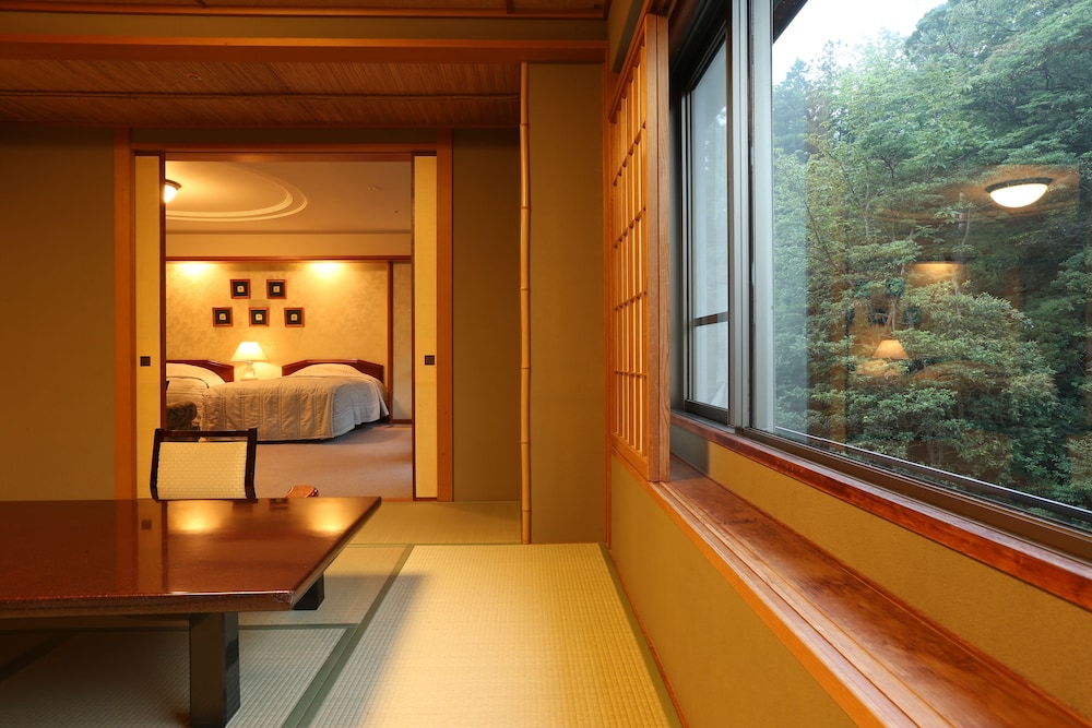 Western Style, Traditional Room photo 3