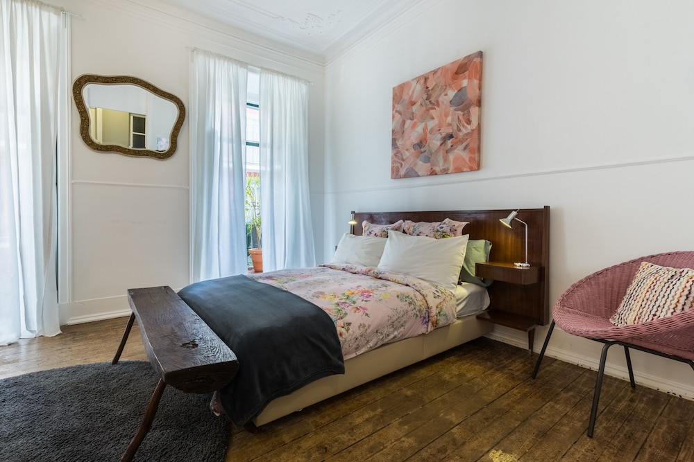Suite, Ensuite photo 3