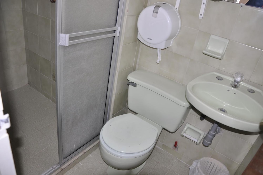 Habitación Quíntuple - Photo 5