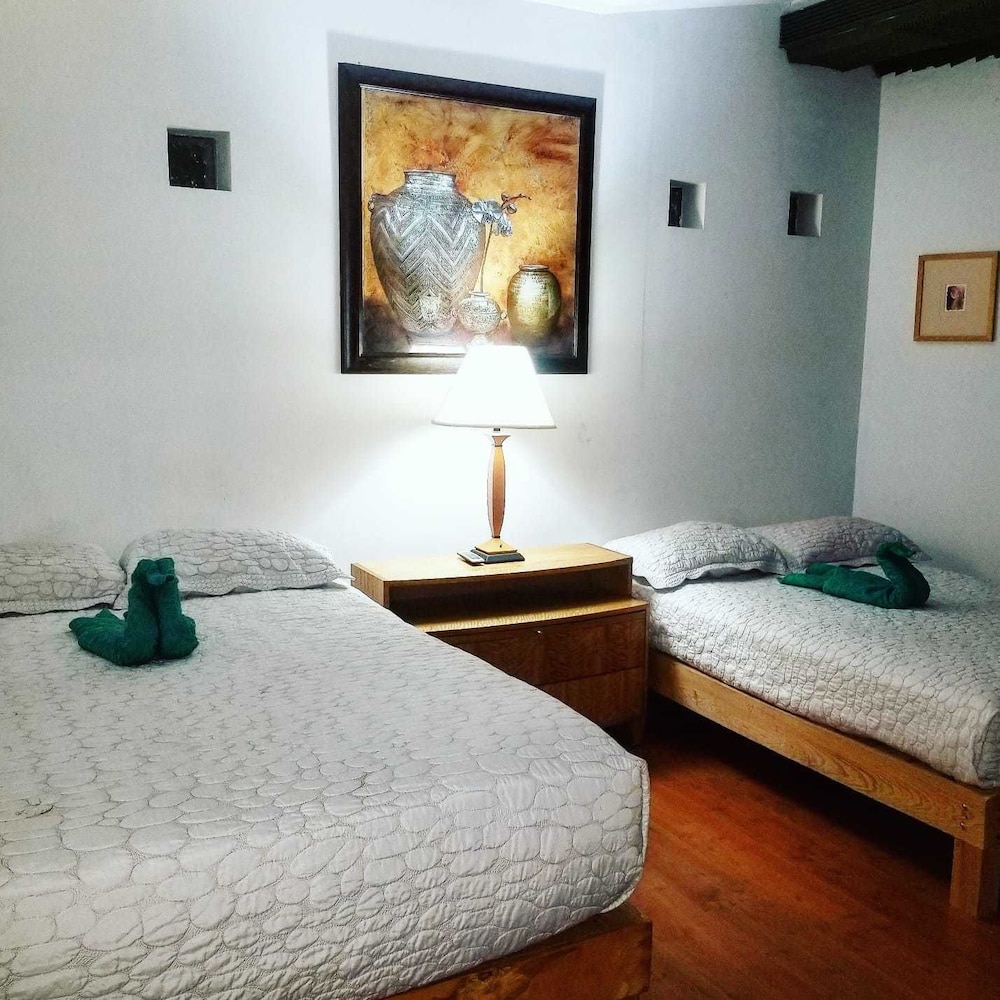 Exclusive Twin Room, Multiple Beds photo 2