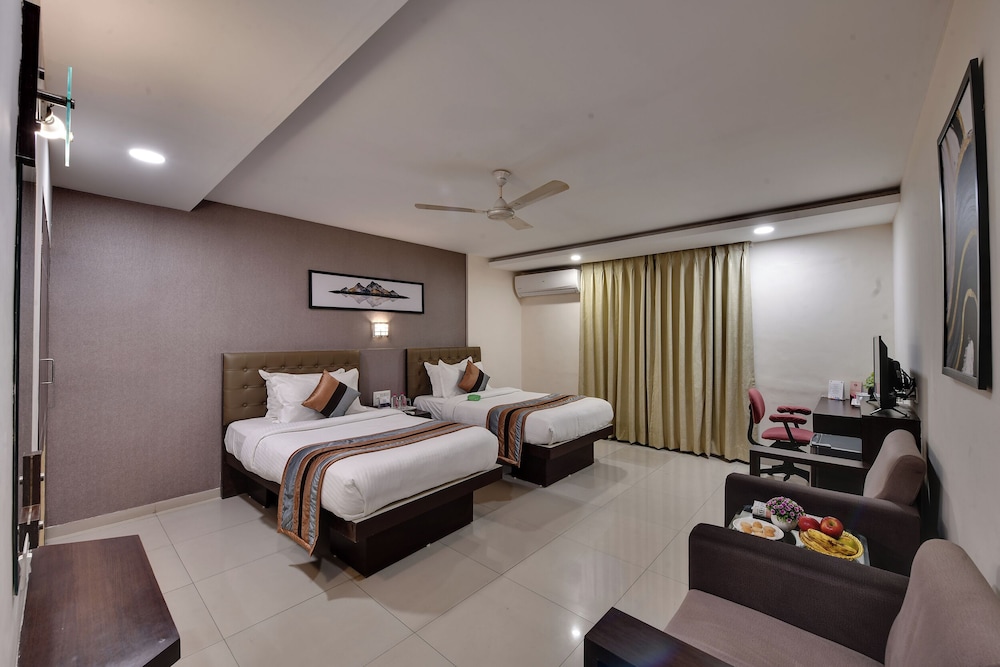 Club Room - Photo 2