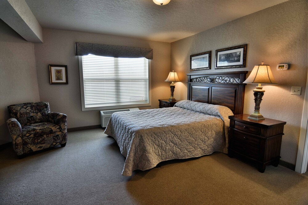 Condo, 1 Bedroom photo 2