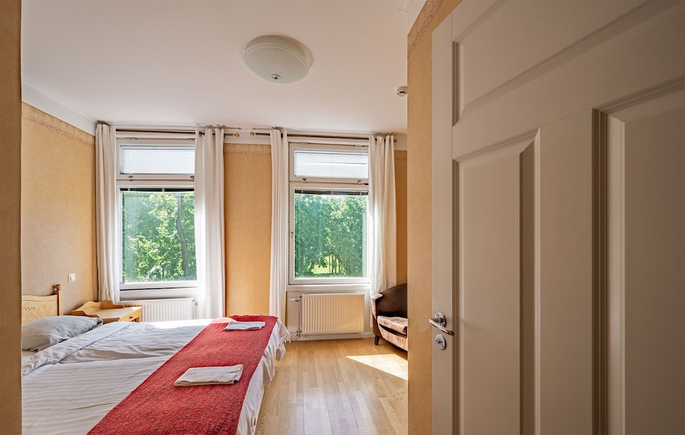 Classic Double or Twin Room photo 2