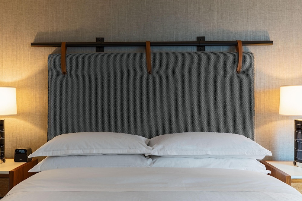 Junior Suite, 1 Bedroom - Photo 2