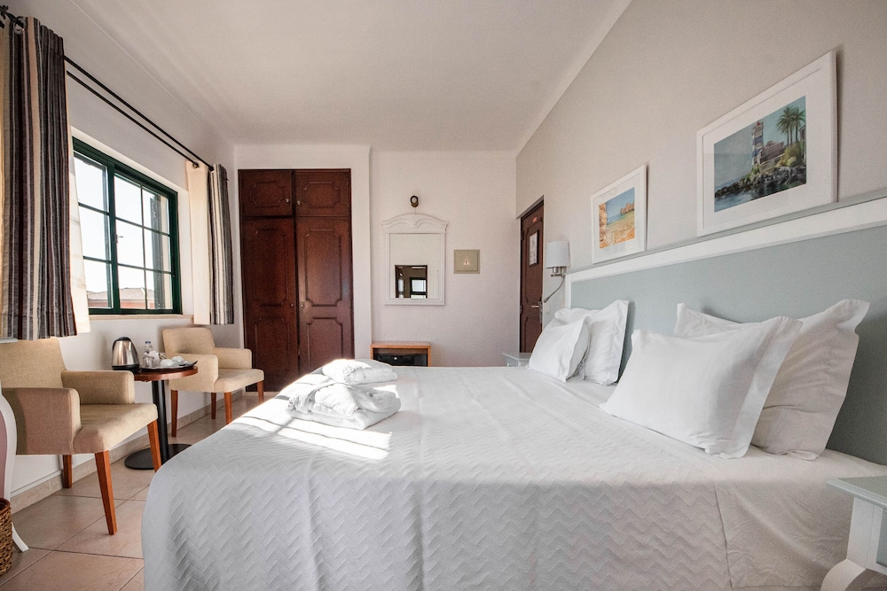 Classic Double or Twin Room, 1 Bedroom - Photo 4