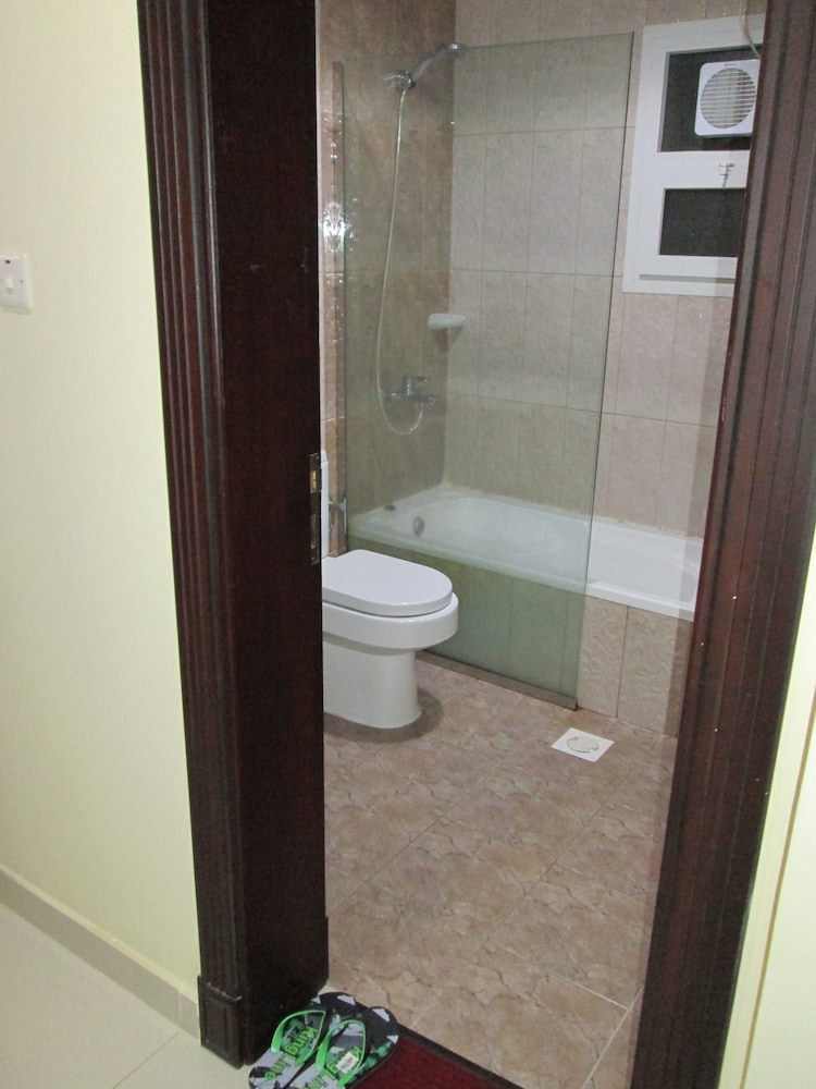 Suite, 2 Bedrooms photo 2