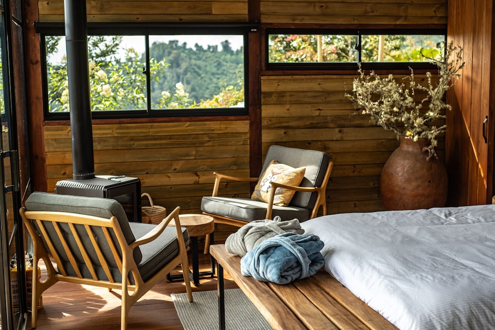 Luxury Cabin, Mountain View photo 1