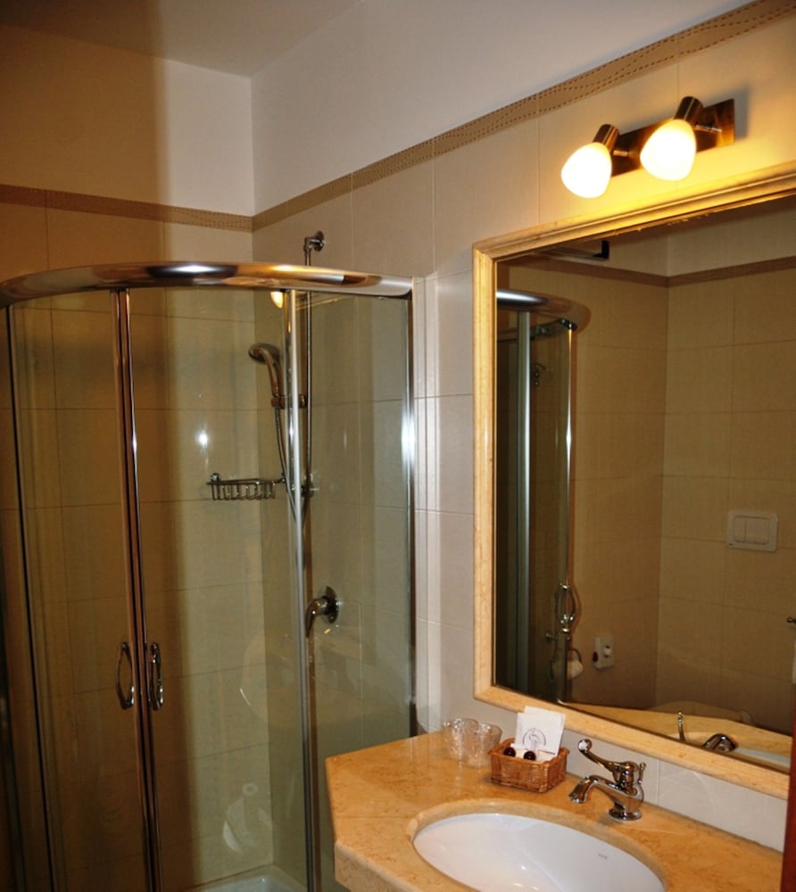 Standard Quadruple Room - Photo 2