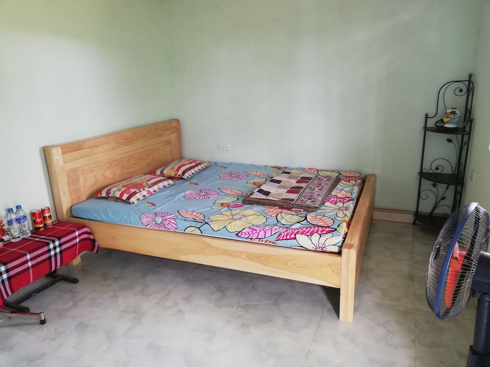 Family Room, 1 Bedroom, Private Bathroom, Lake View (Air Conditioning, TV) photo 1