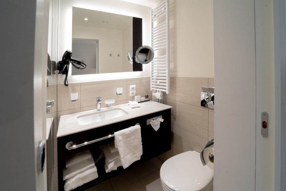 Comfort Room, 1 Bedroom, Non Smoking photo 2