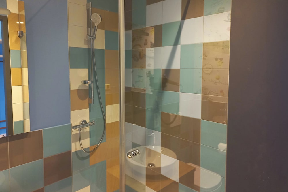 Standard Room photo 2
