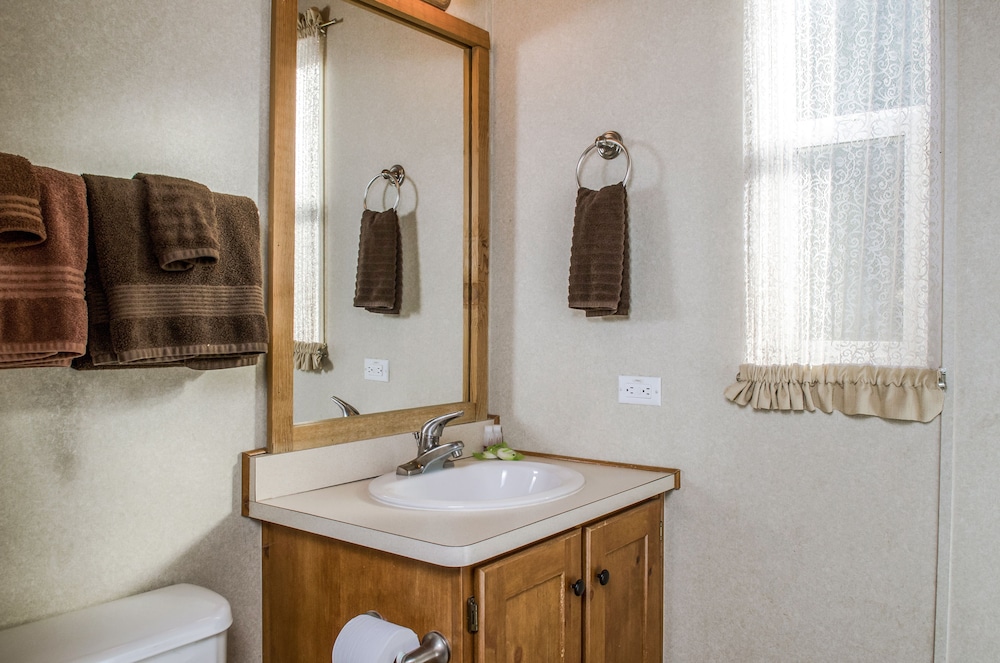 Cabin, Kitchenette photo 3