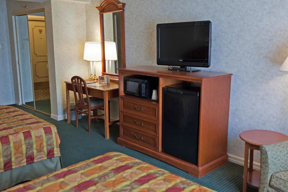 Standard Double Room, 2 Double Beds photo 3