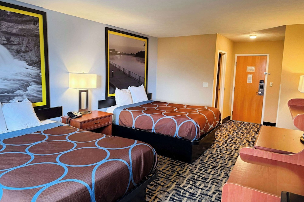 Room, 1 Queen Bed, Hearing Accessible, Non Smoking (Mobility, Roll-in Shower) photo 2