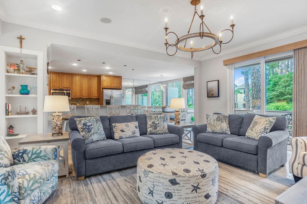 Villa, Multiple Beds, Kitchen, Garden View (1261 Harbour Town Club)