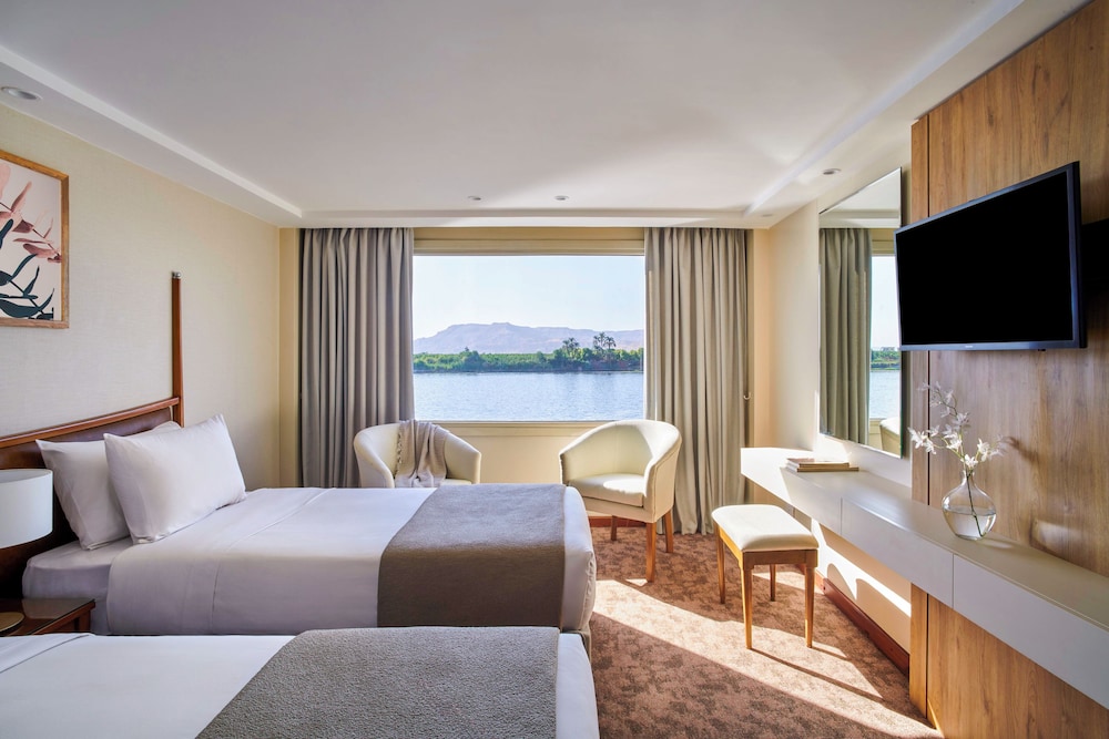 Deluxe Room, 2 Twin Beds, Accessible