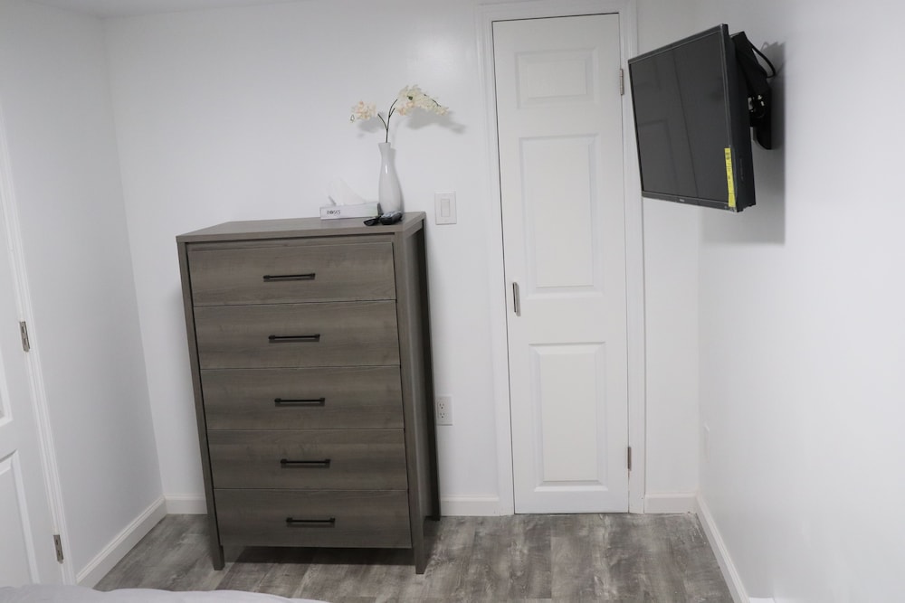 Suite 2 photo 3