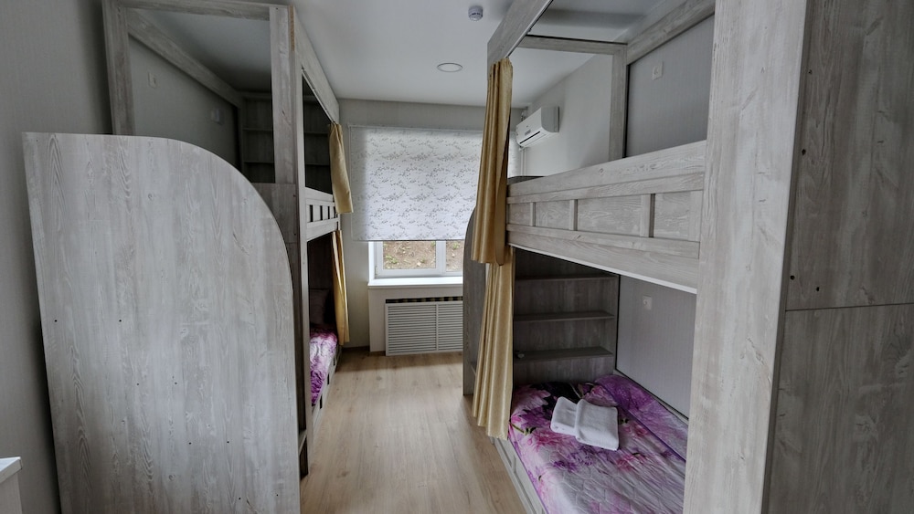 Standard Quadruple Room, 1 Bedroom photo 2