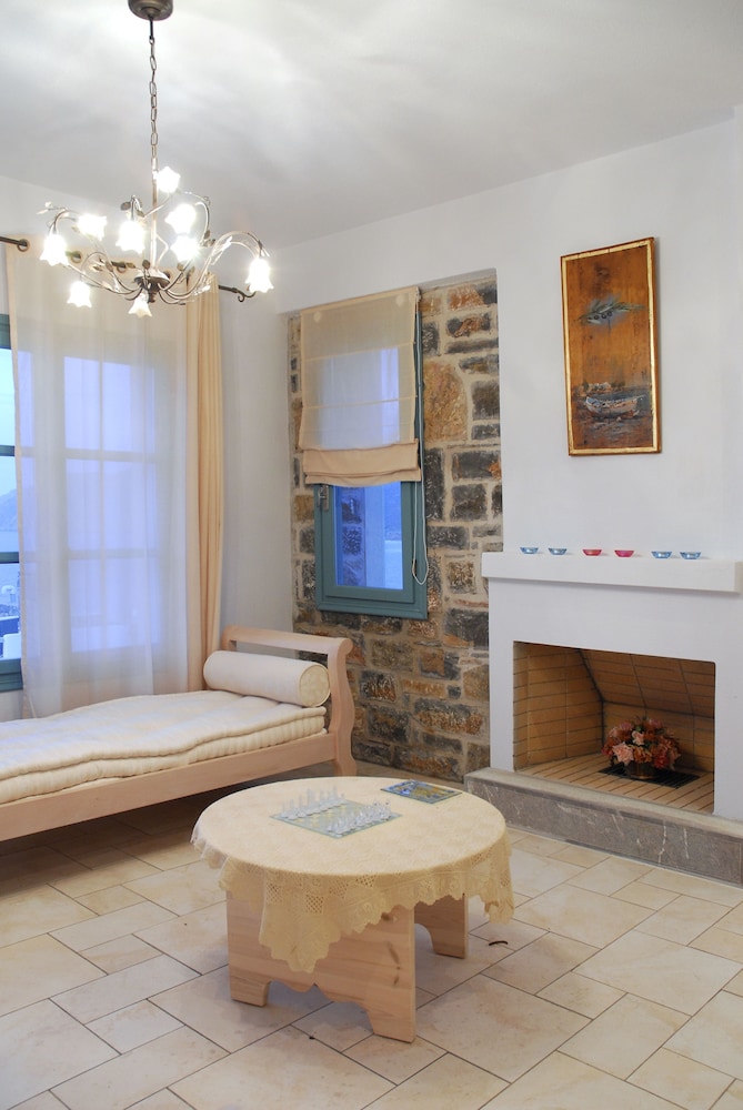 Luxury Villa, 4 Bedrooms, Private Pool, Poolside (Alkistis) photo 2