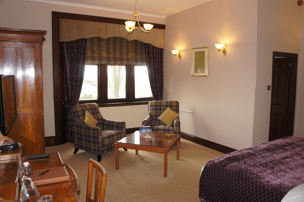 Manor House Room photo 2